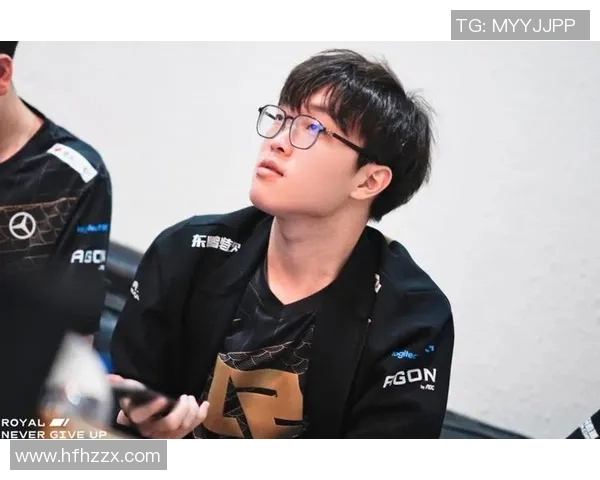 深入分析V5与RNG赛后复盘展现出的实力差异与战术博弈实时数据